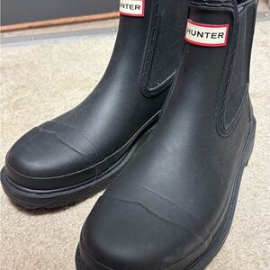 Hunter Classic Black Ankle Boot size 7